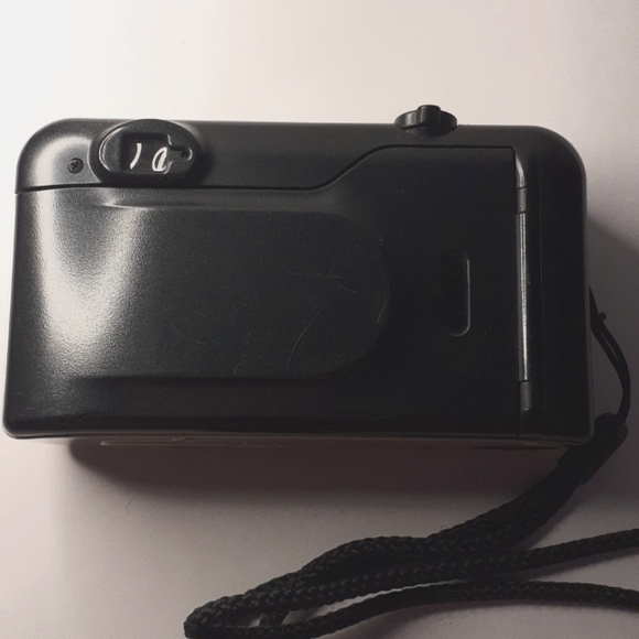 Konica Z - Up Super Point and shoot 35 mm film camera Untested - Picture 4 of 13